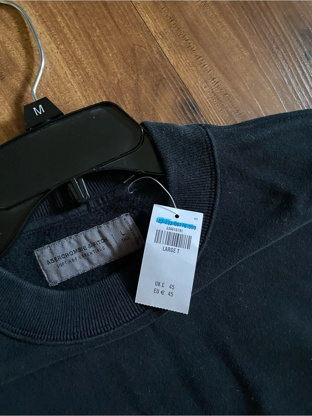 Abercrombie & Fitch Black Crewneck Sweater